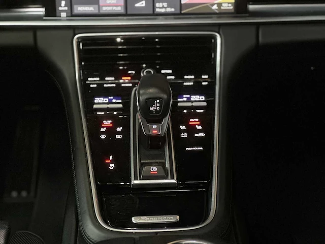 Porsche panamera sport turismo 4 e-hybrid 2.9 v6 10-years edition 462pk 2019, h-662-rx - afbeelding 20 van  65