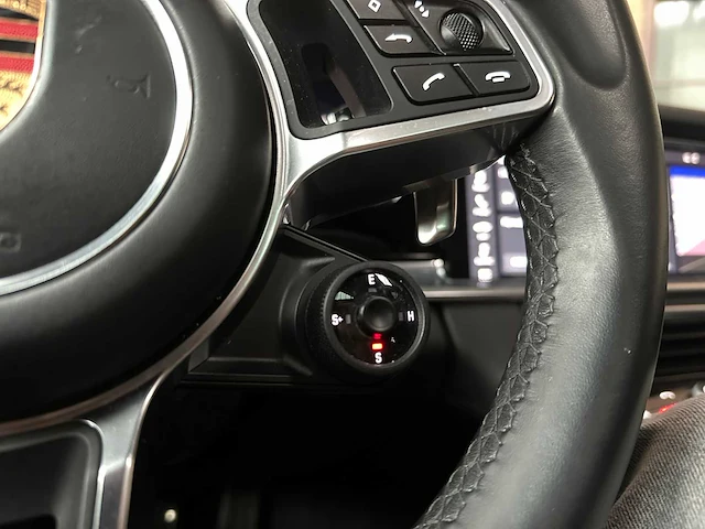 Porsche panamera sport turismo 4 e-hybrid 2.9 v6 10-years edition 462pk 2019, h-662-rx - afbeelding 25 van  65