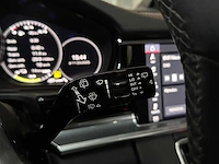 Porsche panamera sport turismo 4 e-hybrid 2.9 v6 10-years edition 462pk 2019, h-662-rx - afbeelding 29 van  65
