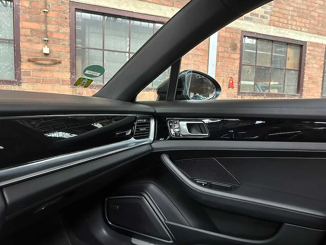 Porsche panamera sport turismo 4 e-hybrid 2.9 v6 10-years edition 462pk 2019, h-662-rx - afbeelding 38 van  65