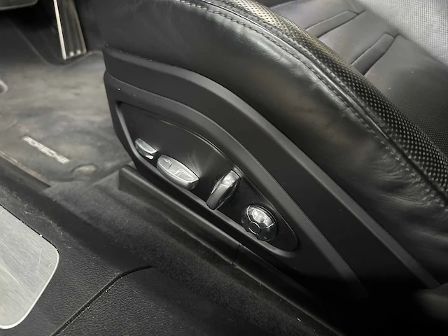 Porsche panamera sport turismo 4 e-hybrid 2.9 v6 10-years edition 462pk 2019, h-662-rx - afbeelding 39 van  65