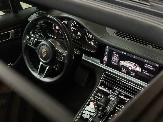 Porsche panamera sport turismo 4 e-hybrid 2.9 v6 10-years edition 462pk 2019, h-662-rx - afbeelding 52 van  65