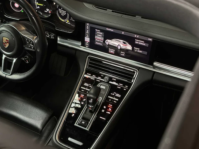 Porsche panamera sport turismo 4 e-hybrid 2.9 v6 10-years edition 462pk 2019, h-662-rx - afbeelding 53 van  65