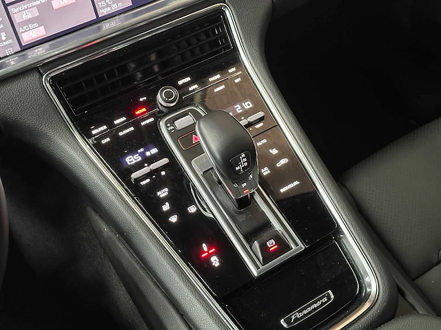 Porsche panamera sport turismo 4 e-hybrid 2.9 v6 470pk 2021, k-375-nb - afbeelding 35 van  49