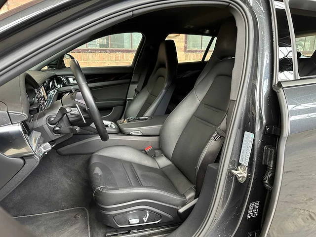 Porsche panamera sport turismo 4 e-hybrid 2.9 v6 470pk 2021, k-375-nb - afbeelding 40 van  49