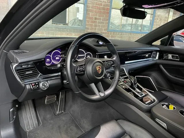 Porsche panamera sport turismo 4 e-hybrid sport-chrono 2.9 v6 -facelift- platinum edition 462pk 2021, n-329-pk - afbeelding 29 van  82