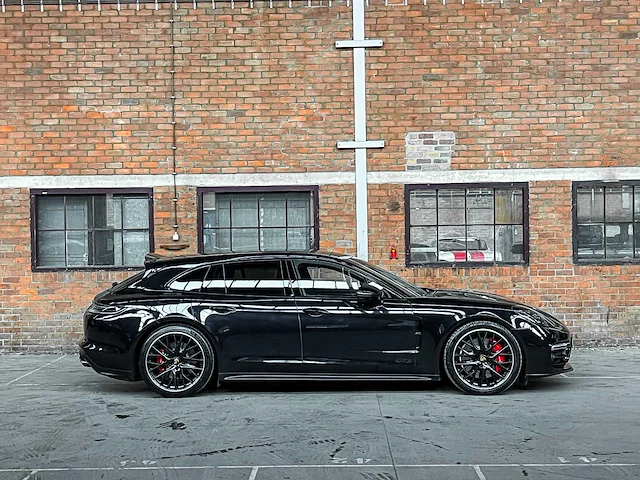 Porsche panamera sport turismo gts 4.0 v8 480pk 2022 (facelift), gfn-33-z - afbeelding 49 van  51
