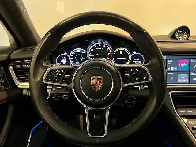 Porsche panamera sport turismo turbo s e-hybrid 4.0 v8 680pk 2018 -orig. nl-, rp-882-p - afbeelding 11 van  69