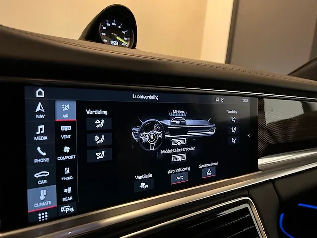 Porsche panamera sport turismo turbo s e-hybrid 4.0 v8 680pk 2018 -orig. nl-, rp-882-p - afbeelding 33 van  69