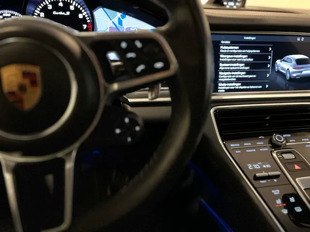Porsche panamera sport turismo turbo s e-hybrid 4.0 v8 680pk 2018 -orig. nl-, rp-882-p - afbeelding 38 van  69