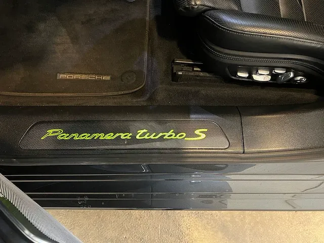 Porsche panamera sport turismo turbo s e-hybrid 4.0 v8 680pk 2018 -orig. nl-, rp-882-p - afbeelding 47 van  69
