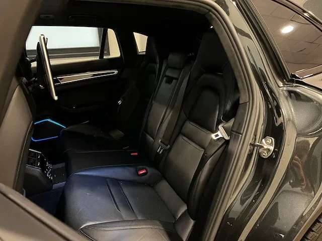 Porsche panamera sport turismo turbo s e-hybrid 4.0 v8 680pk 2018 -orig. nl-, rp-882-p - afbeelding 50 van  69