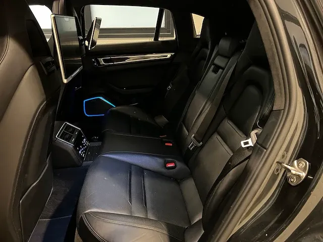 Porsche panamera sport turismo turbo s e-hybrid 4.0 v8 680pk 2018 -orig. nl-, rp-882-p - afbeelding 51 van  69