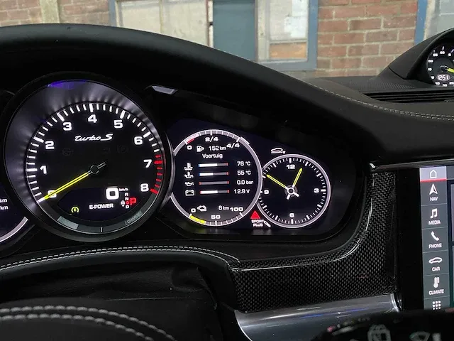 Porsche panamera sport turismo turbo s e-hybrid 4.0 v8 680pk 2018, h-902-pp - afbeelding 30 van  100
