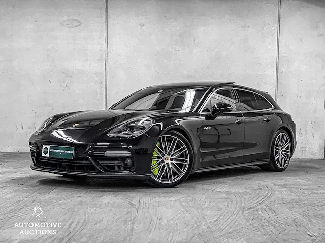 Porsche panamera sport turismo turbo s e-hybrid 4.0 v8 680pk 2018 sport-chrono - afbeelding 1 van  65