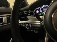 Porsche panamera sport turismo turbo s e-hybrid 4.0 v8 680pk 2018 sport-chrono - afbeelding 27 van  65