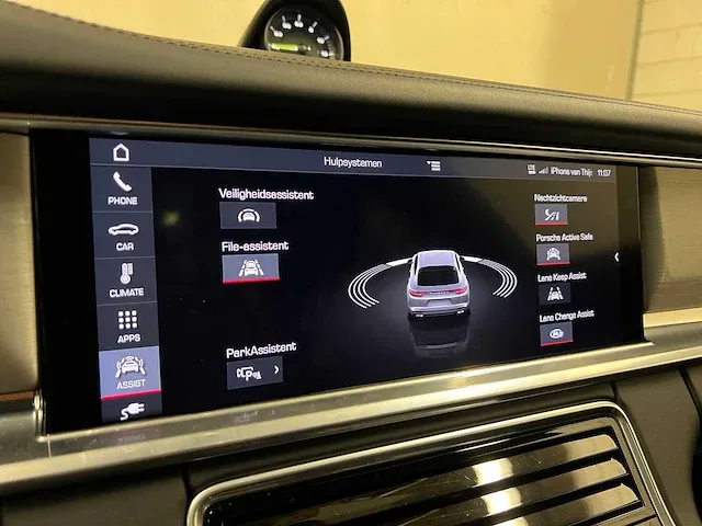 Porsche panamera sport turismo turbo s e-hybrid 4.0 v8 680pk 2018 sport-chrono - afbeelding 41 van  65