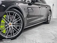 Porsche panamera sport turismo turbo s e-hybrid 4.0 v8 680pk 2018 sport-chrono - afbeelding 45 van  65