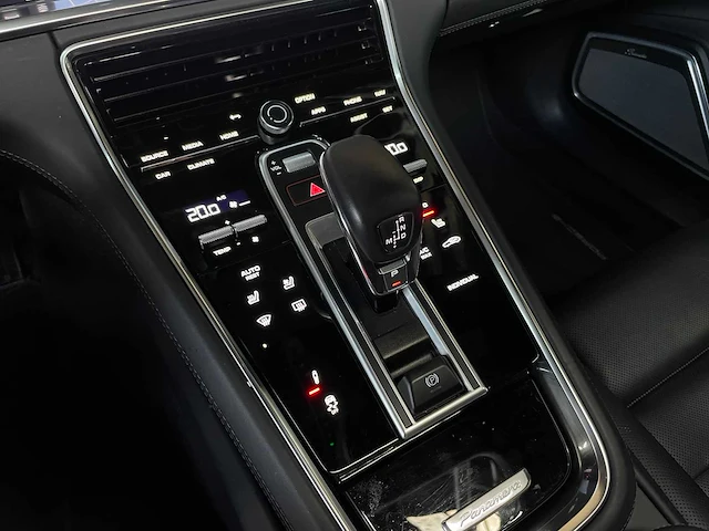 Porsche panamera sport turismo turbo s e-hybrid 4.0 v8 facelift 700pk 2021 (origineel-nl, n-566-nn - afbeelding 31 van  61