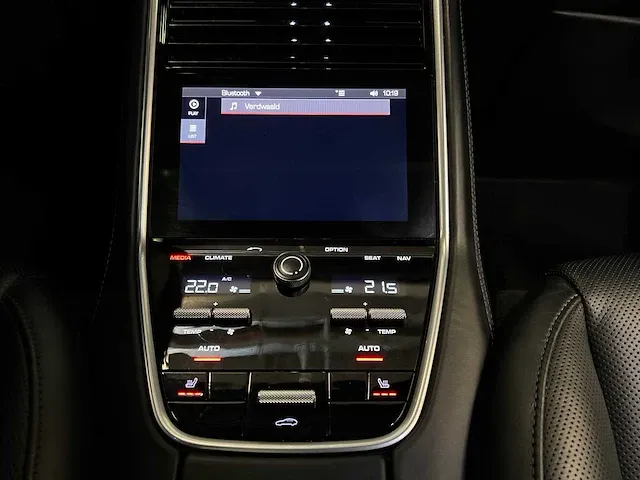 Porsche panamera turbo 4.0 v8 sport-chrono 549pk -carbon- 2017, n-741-vb - afbeelding 50 van  72