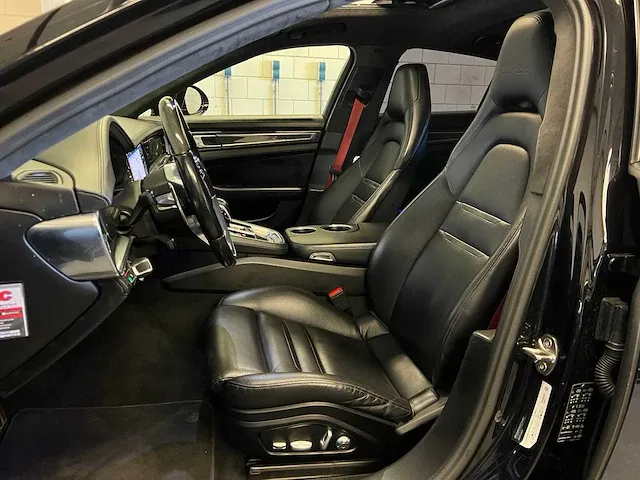 Porsche panamera turbo 4.0 v8 sport-chrono 549pk -carbon- 2017, n-741-vb - afbeelding 57 van  72
