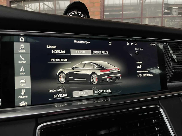 Porsche panamera turbo 4.0 v8 sport-chrono 549pk 2016, l-894-df - afbeelding 30 van  62