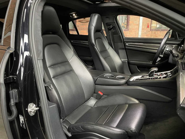 Porsche panamera turbo 4.0 v8 sport-chrono 549pk 2016, l-894-df - afbeelding 52 van  62