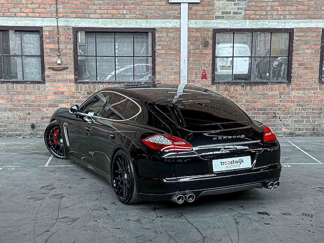 Porsche panamera turbo 4.8 v8 500pk 2010 youngtimer - afbeelding 13 van  62
