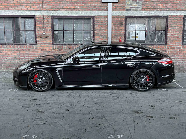 Porsche panamera turbo 4.8 v8 500pk 2010 youngtimer - afbeelding 16 van  62