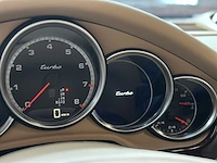 Porsche panamera turbo 4.8 v8 500pk 2010 youngtimer - afbeelding 31 van  62