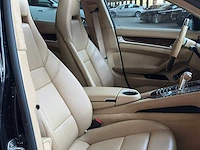Porsche panamera turbo 4.8 v8 500pk 2010 youngtimer - afbeelding 55 van  62