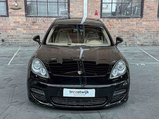 Porsche panamera turbo 4.8 v8 500pk 2010 youngtimer - afbeelding 56 van  62