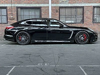 Porsche panamera turbo 4.8 v8 500pk 2010 youngtimer - afbeelding 62 van  62