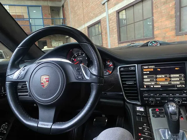 Porsche panamera turbo 4.8 v8 500pk 2011 sport-chrono, 63-tdk-1 - afbeelding 28 van  62