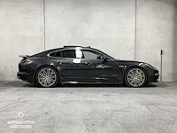 Porsche panamera turbo s e-hybrid 4.0 v8 680pk -akrapovic- 2017 (origineel-nl) , pr-544-h - afbeelding 4 van  97