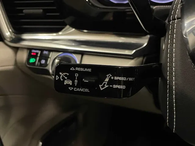 Porsche panamera turbo s e-hybrid 4.0 v8 680pk -akrapovic- 2017 (origineel-nl) , pr-544-h - afbeelding 39 van  97