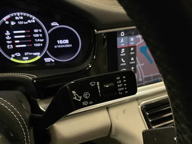 Porsche panamera turbo s e-hybrid 4.0 v8 680pk -akrapovic- 2017 (origineel-nl) , pr-544-h - afbeelding 41 van  97