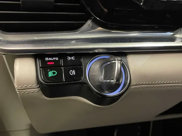 Porsche panamera turbo s e-hybrid 4.0 v8 680pk -akrapovic- 2017 (origineel-nl) , pr-544-h - afbeelding 42 van  97