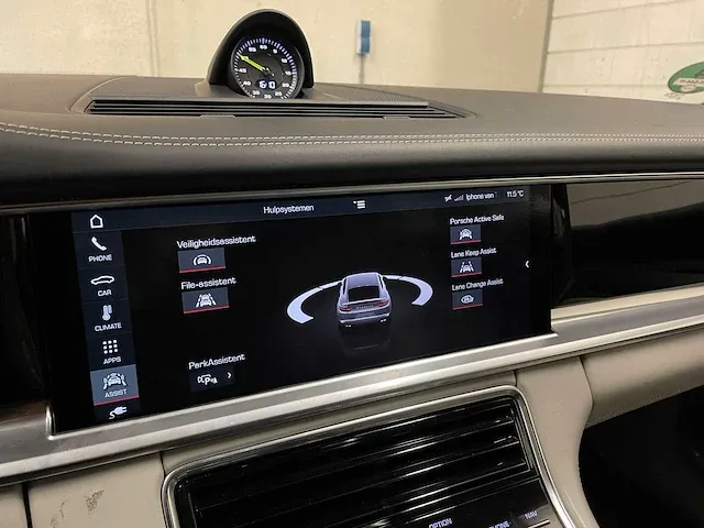 Porsche panamera turbo s e-hybrid 4.0 v8 680pk -akrapovic- 2017 (origineel-nl) , pr-544-h - afbeelding 55 van  97