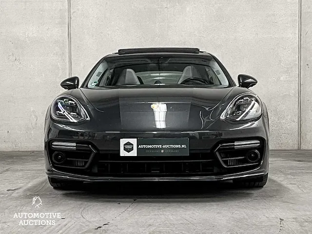 Porsche panamera turbo s e-hybrid 4.0 v8 680pk -akrapovic- 2017 (origineel-nl) , pr-544-h - afbeelding 56 van  97