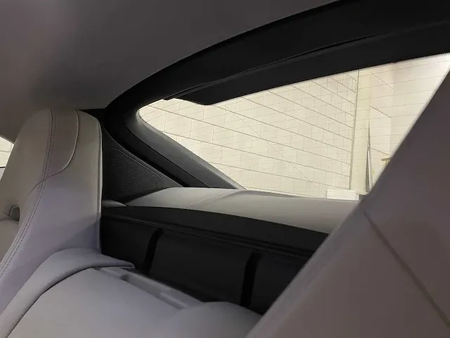 Porsche panamera turbo s e-hybrid 4.0 v8 680pk -akrapovic- 2017 (origineel-nl) , pr-544-h - afbeelding 82 van  97