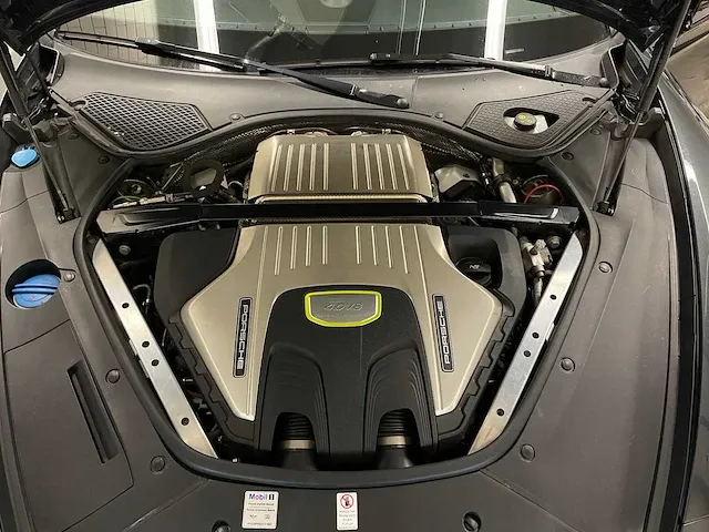 Porsche panamera turbo s e-hybrid 4.0 v8 680pk -akrapovic- 2017 (origineel-nl) , pr-544-h - afbeelding 90 van  97