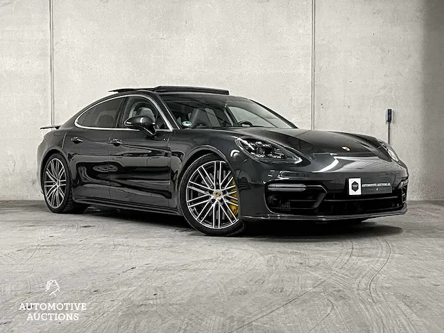 Porsche panamera turbo s e-hybrid 4.0 v8 680pk -akrapovic- 2017 (origineel-nl) , pr-544-h - afbeelding 89 van  97