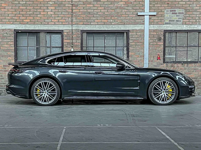 Porsche panamera turbo s e-hybrid 4.0 v8 680pk -akrapovic- 2017 (origineel-nl) - afbeelding 3 van  73