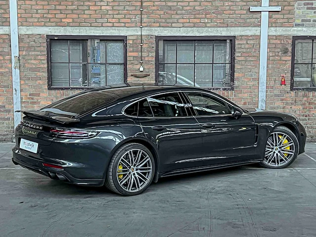 Porsche panamera turbo s e-hybrid 4.0 v8 680pk -akrapovic- 2017 (origineel-nl) - afbeelding 6 van  73