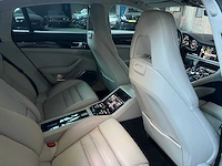 Porsche panamera turbo s e-hybrid 4.0 v8 680pk -akrapovic- 2017 (origineel-nl) - afbeelding 50 van  73