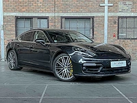 Porsche panamera turbo s e-hybrid 4.0 v8 680pk -akrapovic- 2017 (origineel-nl) - afbeelding 72 van  73