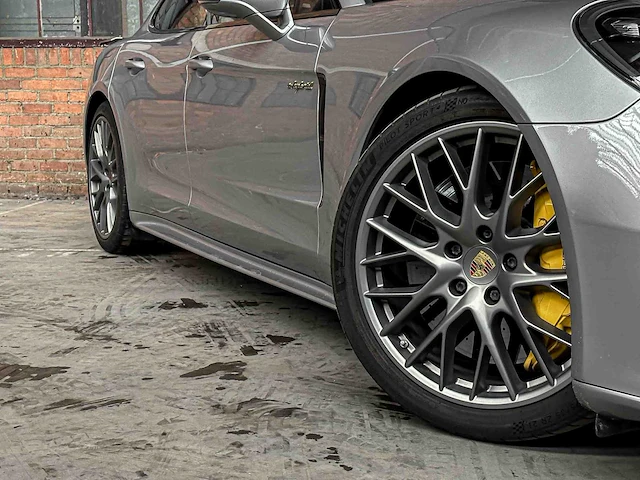 Porsche panamera turbo s e-hybrid 4.0 v8 sport-chrono (new-model) 2017 680pk (origineel-nl), pj-247-z - afbeelding 2 van  60