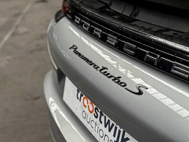 Porsche panamera turbo s e-hybrid 4.0 v8 sport-chrono (new-model) 2017 680pk (origineel-nl), pj-247-z - afbeelding 17 van  60