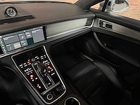 Porsche panamera turbo s e-hybrid 4.0 v8 sport-chrono (new-model) 2017 680pk (origineel-nl), pj-247-z - afbeelding 24 van  60